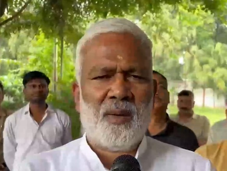 यूपी में भारी बारिश और बाढ़ की आशंका, प्रशासन अलर्ट स्वतंत्र देव सिंह यूपी में भारी बारिश और बाढ़ की आशंका, प्रशासन अलर्ट स्वतंत्र देव सिंह
