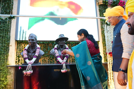 दिल्ली सरकार ने शहीद भगत सिंह को श्रद्धांजलि अर्पित करते हुए पदयात्रा का आयोजन किया दिल्ली सरकार ने शहीद भगत सिंह को श्रद्धांजलि अर्पित करते हुए पदयात्रा का आयोजन किया
