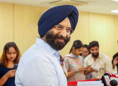पवन गुरु, पानी पिता, माता धरत महत, यमुना की सफाई के लिए सिरसा ने दिल्लीवासियों को दिया न्योता पवन गुरु, पानी पिता, माता धरत महत, यमुना की सफाई के लिए सिरसा ने दिल्लीवासियों को दिया न्योता