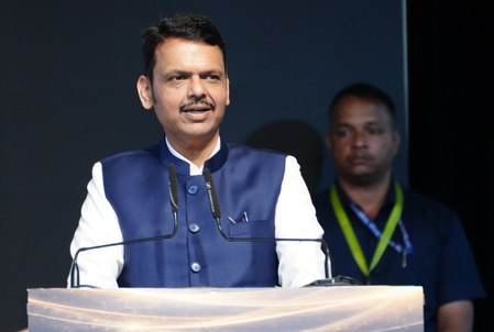 चाकण-हिंजवडी इंफ्रा को सीएम देवेंद्र फडणवीस की मंजूरी, 1,826 करोड़ के प्रोजेक्ट्स को हरी झंडी चाकण-हिंजवडी इंफ्रा को सीएम देवेंद्र फडणवीस की मंजूरी, 1,826 करोड़ के प्रोजेक्ट्स को हरी झंडी
