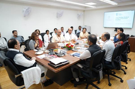 लेडी हार्डिंग मेडिकल कॉलेज और इससे संबद्ध अस्पतालों की केंद्रीय मंत्री जेपी नड्डा ने प्रगति की समीक्षा की लेडी हार्डिंग मेडिकल कॉलेज और इससे संबद्ध अस्पतालों की केंद्रीय मंत्री जेपी नड्डा ने प्रगति की समीक्षा की