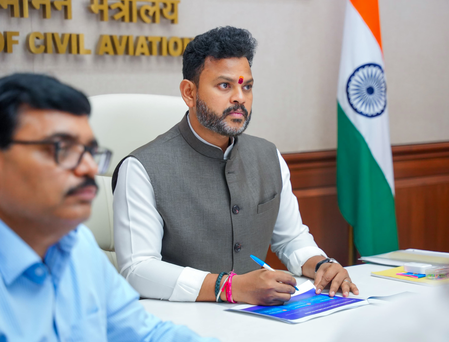 हवाई यात्रा की मांग एयरलाइंस की क्षमता वृद्धि से तेज, कनेक्टिविटी बढ़ाना अगली बड़ी प्राथमिकता नागर विमानन मंत्री हवाई यात्रा की मांग एयरलाइंस की क्षमता वृद्धि से तेज, कनेक्टिविटी बढ़ाना अगली बड़ी प्राथमिकता नागर विमानन मंत्री