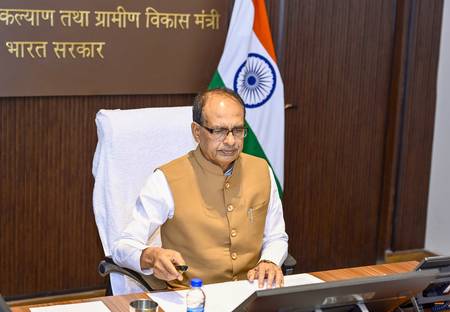 रबी अभियान 2026-27 संकट में अन्नदाता के साथ चट्टान की तरह खड़ी है मोदी सरकार शिवराज सिंह चौहान रबी अभियान 2026-27 संकट में अन्नदाता के साथ चट्टान की तरह खड़ी है मोदी सरकार शिवराज सिंह चौहान