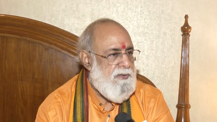 धर्म परिवर्तन नहीं हो सकता, सूरज की तरह अटल है सनातन जगद्गुरु महाब्रह्मर्षि कुमार स्वामी जी धर्म परिवर्तन नहीं हो सकता, सूरज की तरह अटल है सनातन जगद्गुरु महाब्रह्मर्षि कुमार स्वामी जी