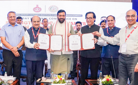 हरियाणा की राजस्व व्यवस्था को और अधिक सुदृढ़ बनाना है सीएम नायब सिंह सैनी हरियाणा की राजस्व व्यवस्था को और अधिक सुदृढ़ बनाना है सीएम नायब सिंह सैनी
