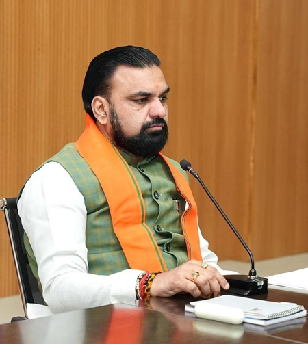 बिहार में कानून व्यवस्था के लिए खरीदे जाएंगे 30 वाटर कैनन और 86 वज्र वाहन, कैबिनेट ने 62.52 करोड़ रुपए की मंजूरी दी बिहार में कानून व्यवस्था के लिए खरीदे जाएंगे 30 वाटर कैनन और 86 वज्र वाहन, कैबिनेट ने 62.52 करोड़ रुपए की मंजूरी दी