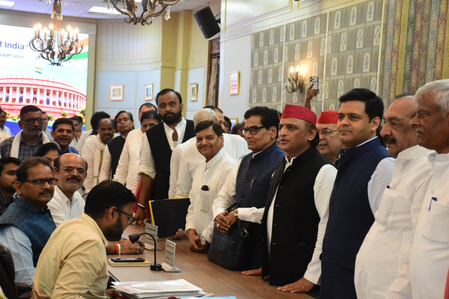 सपा के राज्यसभा उम्मीदवार धनराज नाथवानी के पास कितने करोड़ की संपत्ति? हलफनामे में सामने आई जानकारी सपा के राज्यसभा उम्मीदवार धनराज नाथवानी के पास कितने करोड़ की संपत्ति? हलफनामे में सामने आई जानकारी