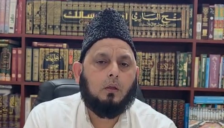 मुसलमान कमजोर नहीं, बाबा रामदेव के कन्वर्टेड मुसलमान वाले बयान पर मौलाना खालिद रशीद फरंगी महली मुसलमान कमजोर नहीं, बाबा रामदेव के कन्वर्टेड मुसलमान वाले बयान पर मौलाना खालिद रशीद फरंगी महली