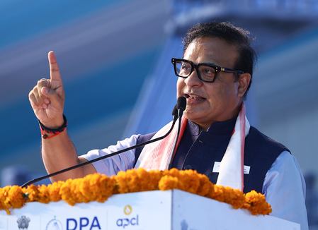 असम मुख्यमंत्री कार्यलय ने काफिले को एम्बुलेंस का रास्ता न रोकने का निर्देश दिया असम मुख्यमंत्री कार्यलय ने काफिले को एम्बुलेंस का रास्ता न रोकने का निर्देश दिया
