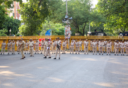 नई दिल्ली में धारा 163 लागू, सार्वजनिक सभाओं, प्रदर्शनों और रैलियों पर सख्त प्रतिबंध नई दिल्ली में धारा 163 लागू, सार्वजनिक सभाओं, प्रदर्शनों और रैलियों पर सख्त प्रतिबंध