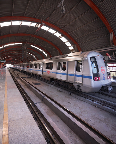 दिल्ली में विरोध-प्रदर्शन के चलते 11 मेट्रो स्टेशनों पर एंट्री-एग्जिट बंद, डीएमआरसी ने जारी की एडवाइजरी दिल्ली में विरोध-प्रदर्शन के चलते 11 मेट्रो स्टेशनों पर एंट्री-एग्जिट बंद, डीएमआरसी ने जारी की एडवाइजरी