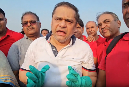गांधी जयंती पर भाजपा का मेगा स्वच्छता अभियान, अमित साटम ने कहा- स्वच्छ मुंबई हमारा संकल्प गांधी जयंती पर भाजपा का मेगा स्वच्छता अभियान, अमित साटम ने कहा- स्वच्छ मुंबई हमारा संकल्प