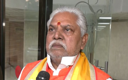कैप्टन स्मित मच्छार ने जिस हिम्मत का परिचय दिया, वह काबिले तारीफ प्रेम कुमार कैप्टन स्मित मच्छार ने जिस हिम्मत का परिचय दिया, वह काबिले तारीफ प्रेम कुमार