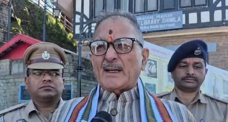 आक्रमणकारी नहीं, देश के नायकों को अपना आदर्श बनाएं युवा कविंद्र गुप्ता आक्रमणकारी नहीं, देश के नायकों को अपना आदर्श बनाएं युवा कविंद्र गुप्ता