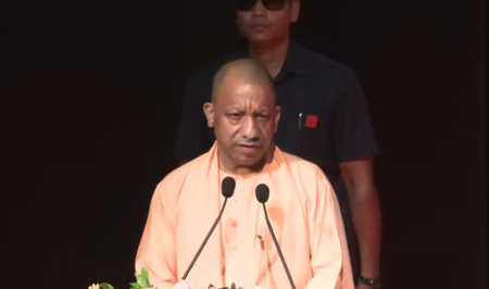 हमारे ग्राम स्वराज में परिवारवादी मॉडल की कोई जगह नहीं मुख्यमंत्री योगी आदित्यनाथ हमारे ग्राम स्वराज में परिवारवादी मॉडल की कोई जगह नहीं मुख्यमंत्री योगी आदित्यनाथ