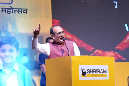 ‘एक कचौड़ी, दो समोसा’ नारे की नौबत ही क्यों आई शिवराज सिंह चौहान ‘एक कचौड़ी, दो समोसा’ नारे की नौबत ही क्यों आई शिवराज सिंह चौहान