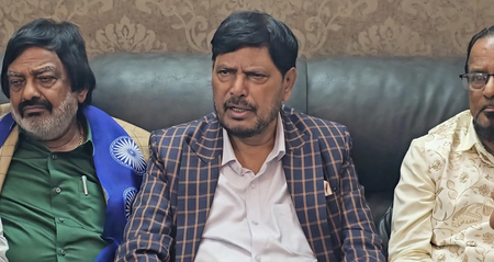 मतदाता सूची में गड़बड़ी पर स्पष्ट हो चुकी है स्थिति, ज्ञानेश कुमार इस्तीफा नहीं देंगे रामदास अठावले