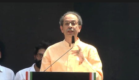 मेक इन इंडिया के नाम पर पैदा हुई तानाशाही को खत्म कर देंगे उद्धव ठाकरे मेक इन इंडिया के नाम पर पैदा हुई तानाशाही को खत्म कर देंगे उद्धव ठाकरे