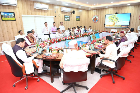 उत्तराखंड कैबिनेट के 24 फैसलों पर मुहर, 200 करोड़ की स्किल डेवलपमेंट योजना को मंजूरी उत्तराखंड कैबिनेट के 24 फैसलों पर मुहर, 200 करोड़ की स्किल डेवलपमेंट योजना को मंजूरी