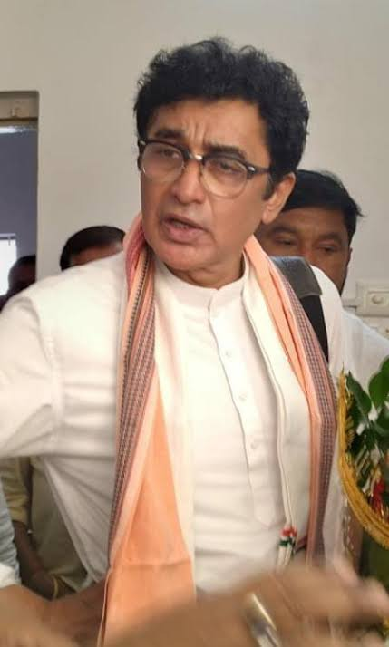 मतदाता सूची से नाम हटाने के आरोप में कांग्रेस नेता ने चुनाव आयोग की महानिदेशक के खिलाफ पुलिस में दी शिकायत मतदाता सूची से नाम हटाने के आरोप में कांग्रेस नेता ने चुनाव आयोग की महानिदेशक के खिलाफ पुलिस में दी शिकायत