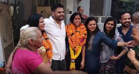 एशियन गेम्स गोल्ड जीतकर ग्वालियर लौटीं इशिका चौधरी, अब एलए ओलंपिक पर निगाहें एशियन गेम्स गोल्ड जीतकर ग्वालियर लौटीं इशिका चौधरी, अब एलए ओलंपिक पर निगाहें