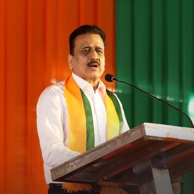 अल नीनो की चिंताओं के बीच महाराष्ट्र सरकार ने 16 अक्टूबर से 10 प्रतिशत पानी की कटौती अनिवार्य की अल नीनो की चिंताओं के बीच महाराष्ट्र सरकार ने 16 अक्टूबर से 10 प्रतिशत पानी की कटौती अनिवार्य की