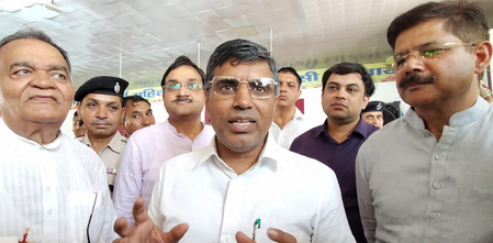 विपक्ष पर बरसे हरियाणा के शिक्षा मंत्री, बोले-पांच हजार वोट नहीं मिलते और देखते हैं सरकार बनाने के सपने विपक्ष पर बरसे हरियाणा के शिक्षा मंत्री, बोले-पांच हजार वोट नहीं मिलते और देखते हैं सरकार बनाने के सपने