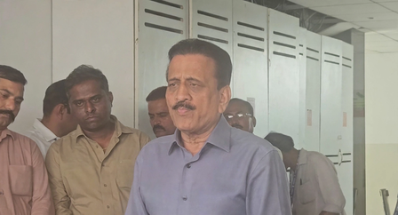 महाराष्ट्र में जल संकट के बीच गिरीश महाजन ने की पानी बचाने की अपील, बोले-परिस्थिति बहुत कठिन है महाराष्ट्र में जल संकट के बीच गिरीश महाजन ने की पानी बचाने की अपील, बोले-परिस्थिति बहुत कठिन है
