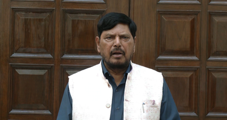 एसआईआर पर राजनीति कर रहे राहुल गांधी, 13 करोड़ वोट क्यों कटे? रामदास आठवले ने बताया पूरा हिसाब एसआईआर पर राजनीति कर रहे राहुल गांधी, 13 करोड़ वोट क्यों कटे? रामदास आठवले ने बताया पूरा हिसाब