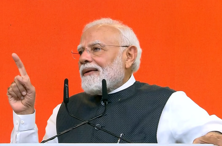आज दुनिया भारत के पायलट की बात कर रही, कल मेड इन इंडिया विमान की बात करेगी पीएम मोदी आज दुनिया भारत के पायलट की बात कर रही, कल मेड इन इंडिया विमान की बात करेगी पीएम मोदी