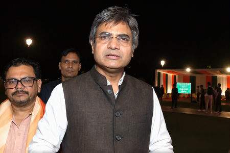 जनधन से डीबीटी तक, पीएम मोदी के छोटे-छोटे कदमों ने रोका भ्रष्टाचार भाजपा सांसद संदीप पाठक जनधन से डीबीटी तक, पीएम मोदी के छोटे-छोटे कदमों ने रोका भ्रष्टाचार भाजपा सांसद संदीप पाठक