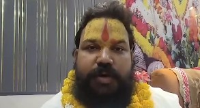 अखिलेश यादव के अयोध्या दौरे पर साधु-संतों ने साधा निशाना, कहा-कपटी लोग श्रीराम तक नहीं पहुंच पाते