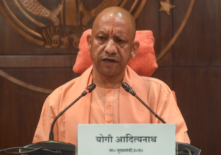 उपद्रव प्रदेश से उत्सव प्रदेश बना यूपी, नारी शक्ति बनी विकास की धुरी मुख्यमंत्री योगी उपद्रव प्रदेश से उत्सव प्रदेश बना यूपी, नारी शक्ति बनी विकास की धुरी मुख्यमंत्री योगी