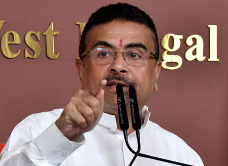दीपावली से पहले बंगाल की नई औद्योगिक नीति होगी जारी, जमीन और प्रोत्साहन में पारदर्शिता सीएम सुवेंदु अधिकारी दीपावली से पहले बंगाल की नई औद्योगिक नीति होगी जारी, जमीन और प्रोत्साहन में पारदर्शिता सीएम सुवेंदु अधिकारी