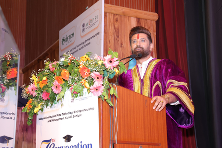 युवा सिर्फ नौकरी न खोजें, रोजगार देने वाले बनें चिराग पासवान युवा सिर्फ नौकरी न खोजें, रोजगार देने वाले बनें चिराग पासवान