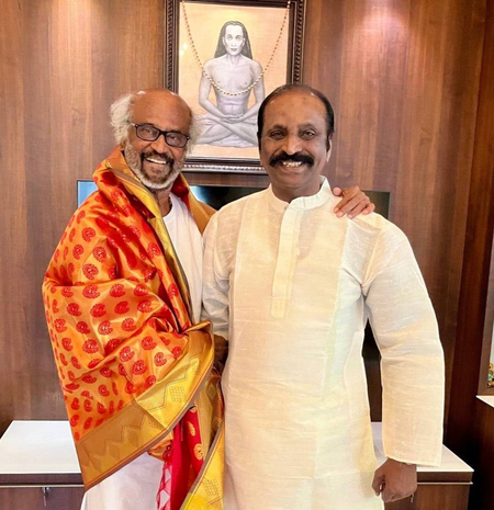 तमिल और अंग्रेजी में रिलीज हो सकती है रजनीकांत की ऑटोबायोग्राफी, गीतकार वैरामुथु ने दिया अपडेट तमिल और अंग्रेजी में रिलीज हो सकती है रजनीकांत की ऑटोबायोग्राफी, गीतकार वैरामुथु ने दिया अपडेट
