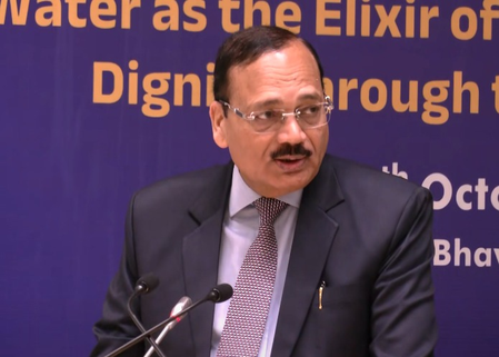 सरकार को वाटर सप्लाई के लिए सिस्टम बनाने और रखरखाव करने की जरूरत सीजेआई सरकार को वाटर सप्लाई के लिए सिस्टम बनाने और रखरखाव करने की जरूरत सीजेआई