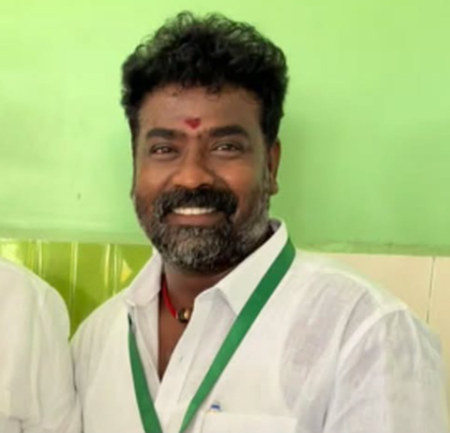 टीवीके विधायक सरवनन ने बैनर मामले में एफआईआर रद्द करने के लिए मद्रास हाईकोर्ट का दरवाजा खटखटाया टीवीके विधायक सरवनन ने बैनर मामले में एफआईआर रद्द करने के लिए मद्रास हाईकोर्ट का दरवाजा खटखटाया