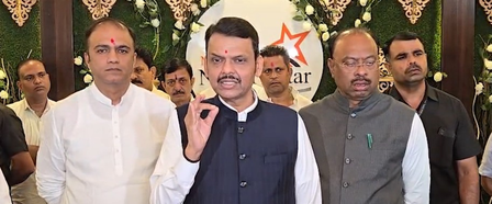 राहुल गांधी संवैधानिक संस्थाओं की विश्वसनीयता खत्म करने की साजिश रच रहे हैं देवेंद्र फडणवीस राहुल गांधी संवैधानिक संस्थाओं की विश्वसनीयता खत्म करने की साजिश रच रहे हैं देवेंद्र फडणवीस