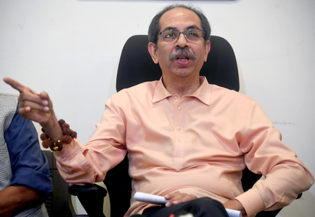 दिल्ली में पुलिस ने निर्दयतापूर्ण व्यवहार किया, शिवसेना (यूबीटी) ने सामना में केंद्र सरकार की निंदा की