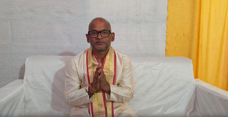 तिरुमाला आने वाले श्रद्धालुओं के लिए ‘वेंकटाद्री’ ऐप लॉन्च, एक मंच पर मिलेंगी 150 से अधिक सेवाएं तिरुमाला आने वाले श्रद्धालुओं के लिए ‘वेंकटाद्री’ ऐप लॉन्च, एक मंच पर मिलेंगी 150 से अधिक सेवाएं