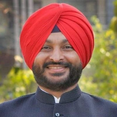 परविंदर झोटा हत्याकांड अस्पताल पहुंचे रवनीत बिट्टू को पुलिस ने हिरासत में लिया, पंजाब सरकार पर साधा निशाना