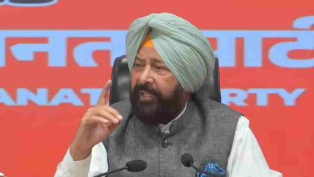 केवल सिंह ढिल्लों ने पंजाब सरकार पर साधा निशाना, कहा-पंजाब में कानून-व्यवस्था जैसी कोई चीज नहीं, सीएम दें इस्तीफा केवल सिंह ढिल्लों ने पंजाब सरकार पर साधा निशाना, कहा-पंजाब में कानून-व्यवस्था जैसी कोई चीज नहीं, सीएम दें इस्तीफा