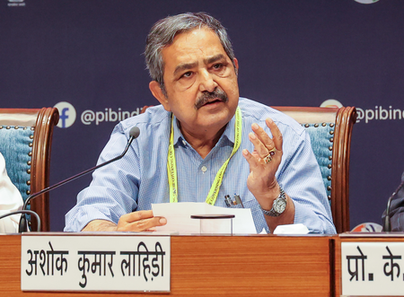 विकसित भारत 2047 का लक्ष्य पाने में शिक्षा, स्वास्थ्य सेवा, बुनियादी ढांचा और उद्यमिता चार प्रमुख स्तंभ नीति आयोग उपाध्यक्ष विकसित भारत 2047 का लक्ष्य पाने में शिक्षा, स्वास्थ्य सेवा, बुनियादी ढांचा और उद्यमिता चार प्रमुख स्तंभ नीति आयोग उपाध्यक्ष