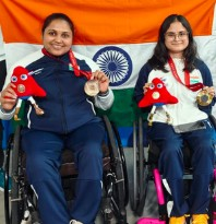 एशियन पैरा गेम्स भारत का खाता खुला, मोना अग्रवाल ने गोल्ड और अवनि लेखरा ने जीता सिल्वर एशियन पैरा गेम्स भारत का खाता खुला, मोना अग्रवाल ने गोल्ड और अवनि लेखरा ने जीता सिल्वर