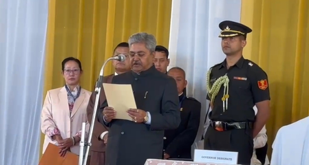 सिक्किम दुष्यंत कुमार गौतम ने लोक भवन में राज्य के राज्यपाल के रूप में ली शपथ सिक्किम दुष्यंत कुमार गौतम ने लोक भवन में राज्य के राज्यपाल के रूप में ली शपथ