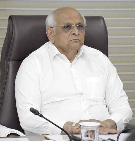 गुजरात सौर ऊर्जा अपनाना होगा आसान, परिवारों को सिर्फ 5 प्रतिशत खर्च करना पड़ेगा गुजरात सौर ऊर्जा अपनाना होगा आसान, परिवारों को सिर्फ 5 प्रतिशत खर्च करना पड़ेगा