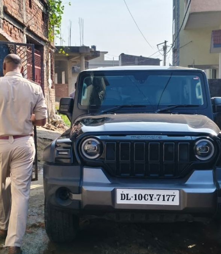 दिल्ली से गाड़ियां चुराकर झारखंड में खपाने वाले गिरोह का भंडाफोड़, दो थार और चार बाइक बरामद दिल्ली से गाड़ियां चुराकर झारखंड में खपाने वाले गिरोह का भंडाफोड़, दो थार और चार बाइक बरामद