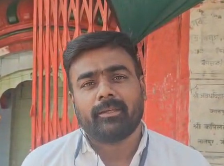 काशी में पहली बार एयर शो; देशभर से पहुंचे लोग, दिख रहा जबरदस्त उत्साह काशी में पहली बार एयर शो; देशभर से पहुंचे लोग, दिख रहा जबरदस्त उत्साह