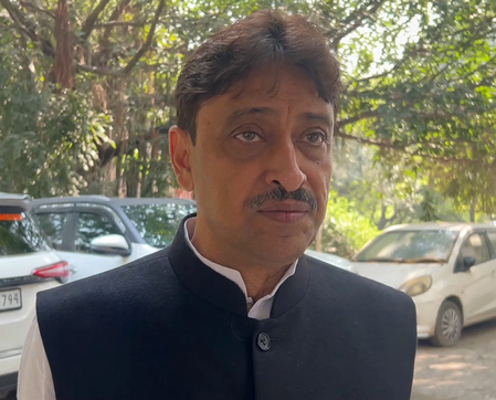 कांग्रेस नेताओं ने चुनाव आयोग पर पीलीभीत में 13 हजार वोटरों के डेटा से छेड़छाड़ का लगाया आरोप कांग्रेस नेताओं ने चुनाव आयोग पर पीलीभीत में 13 हजार वोटरों के डेटा से छेड़छाड़ का लगाया आरोप